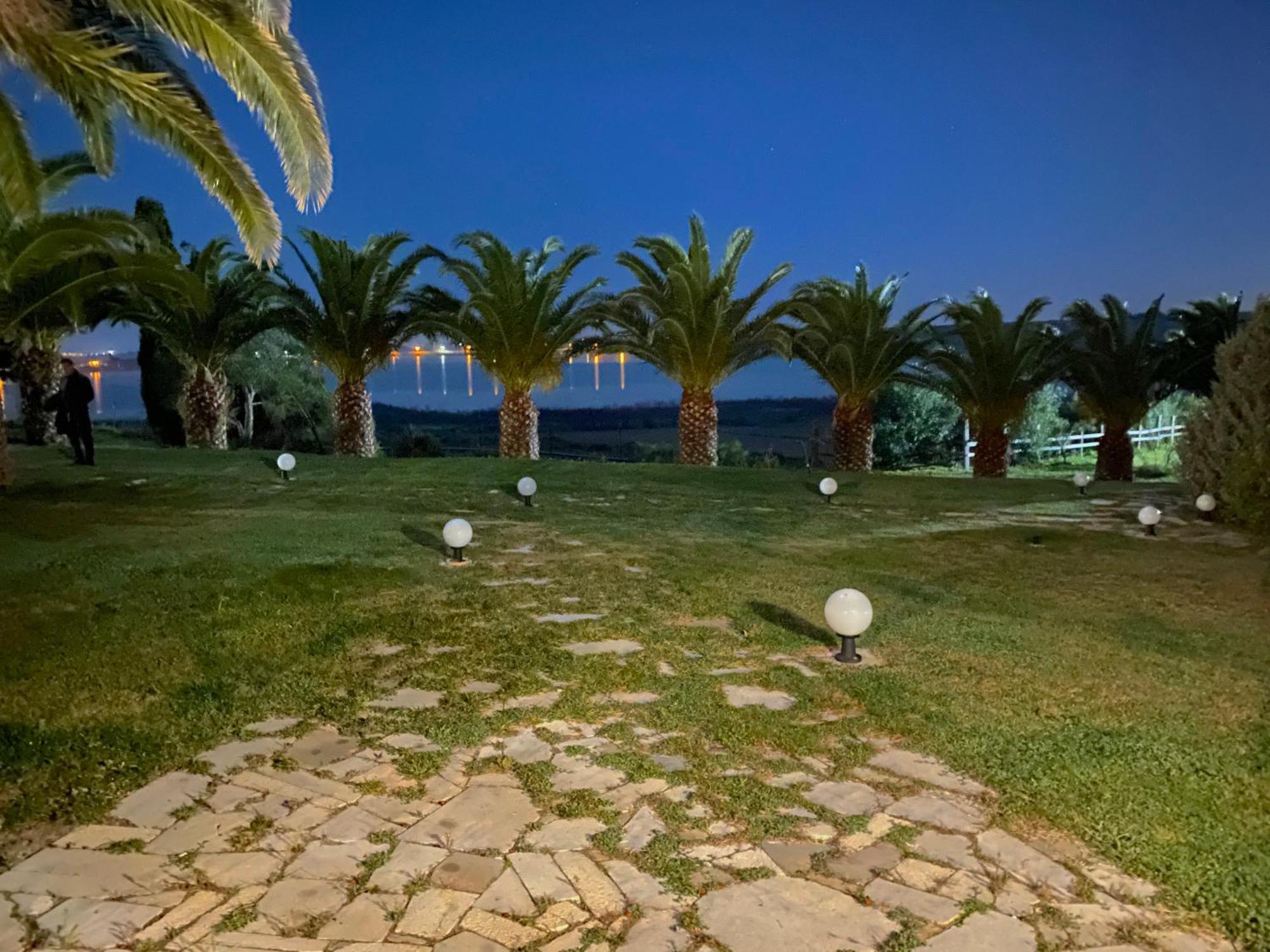 Hotel I Ginepri Quartucciu Exteriör bild