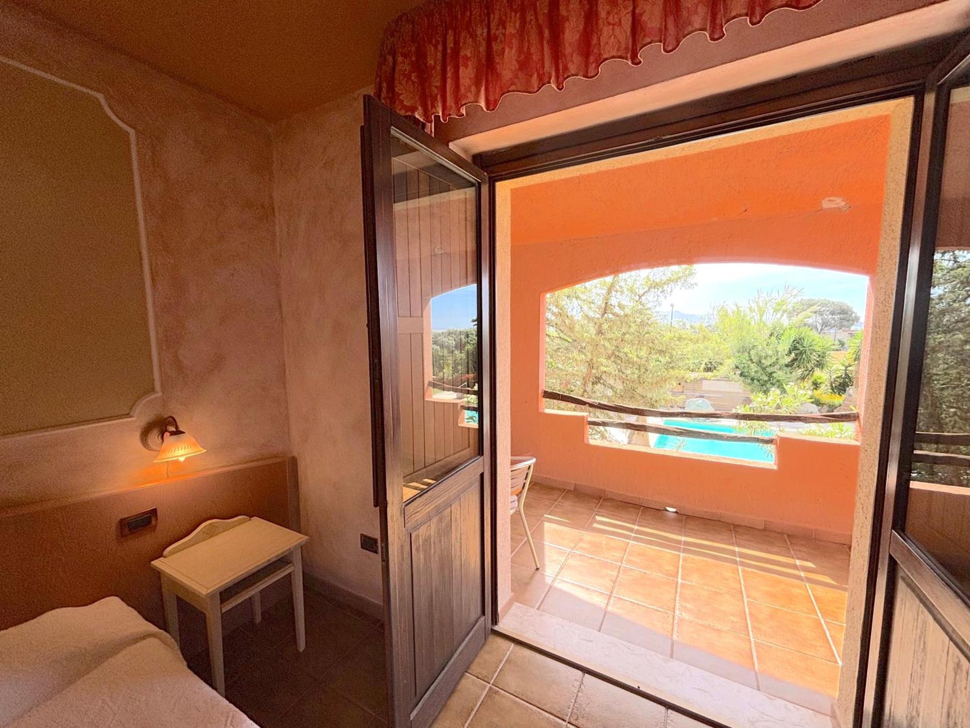 Hotel I Ginepri Quartucciu Exteriör bild