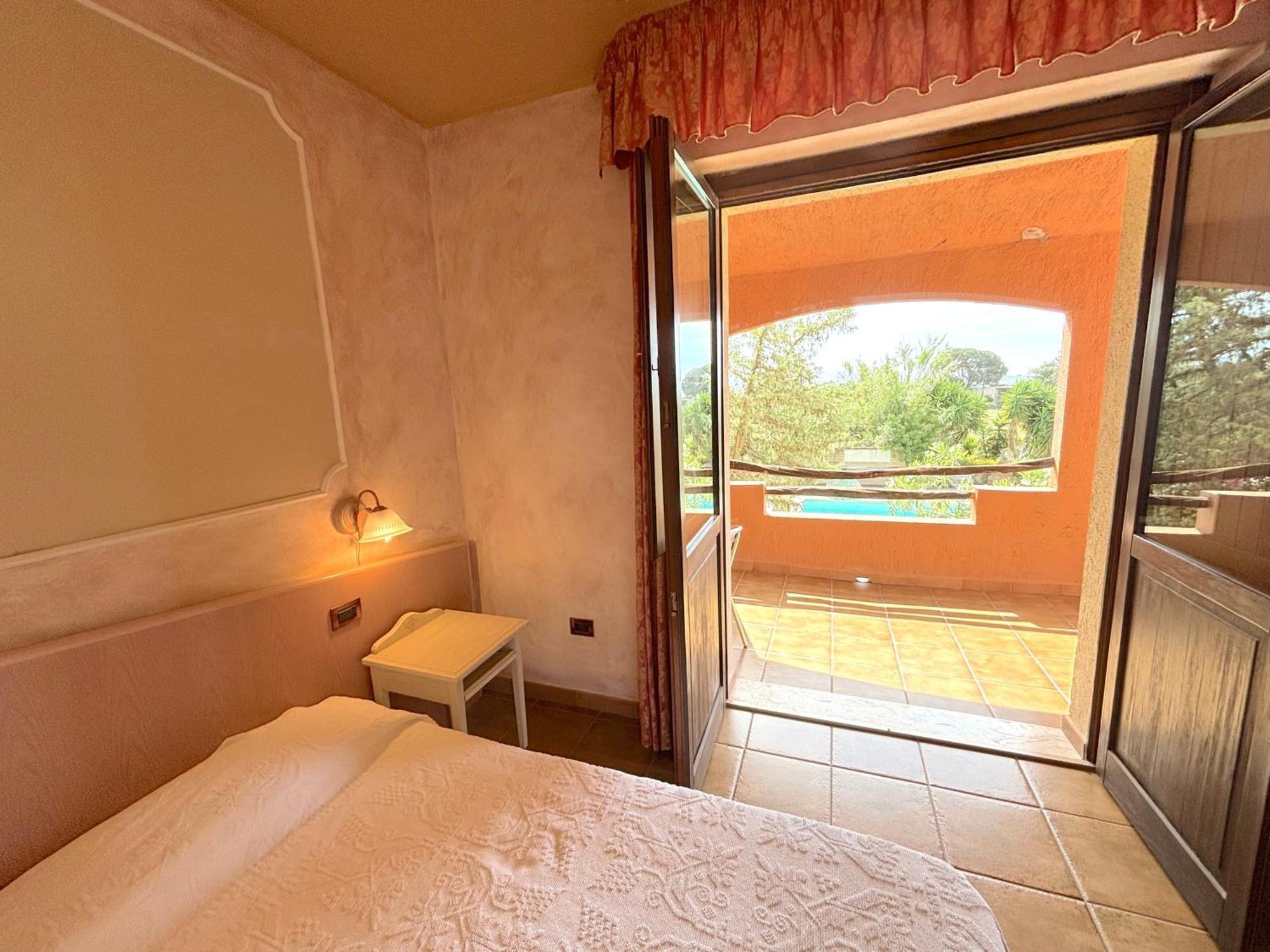 Hotel I Ginepri Quartucciu Exteriör bild
